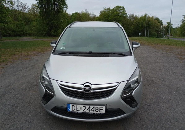 Opel Zafira cena 29000 przebieg: 204600, rok produkcji 2015 z Legnica małe 106